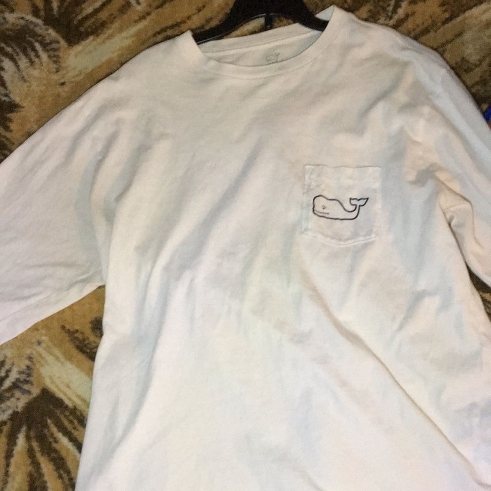 Christmas edition vineyard vines shirt